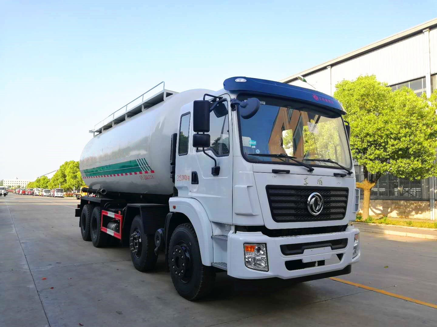 东风小四桥 28方干混砂浆运输车