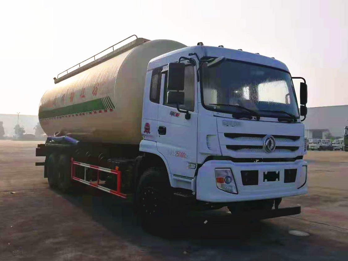 25-28方 东风后八轮散装水泥车