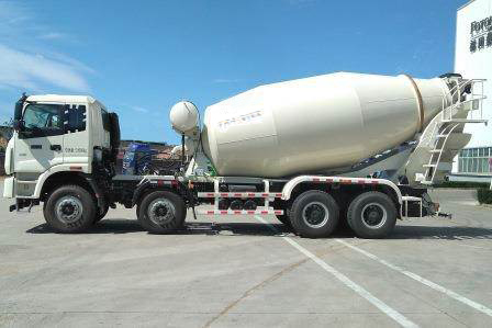 欧曼牌BJ5313GJB-AB型混凝土搅拌运输车